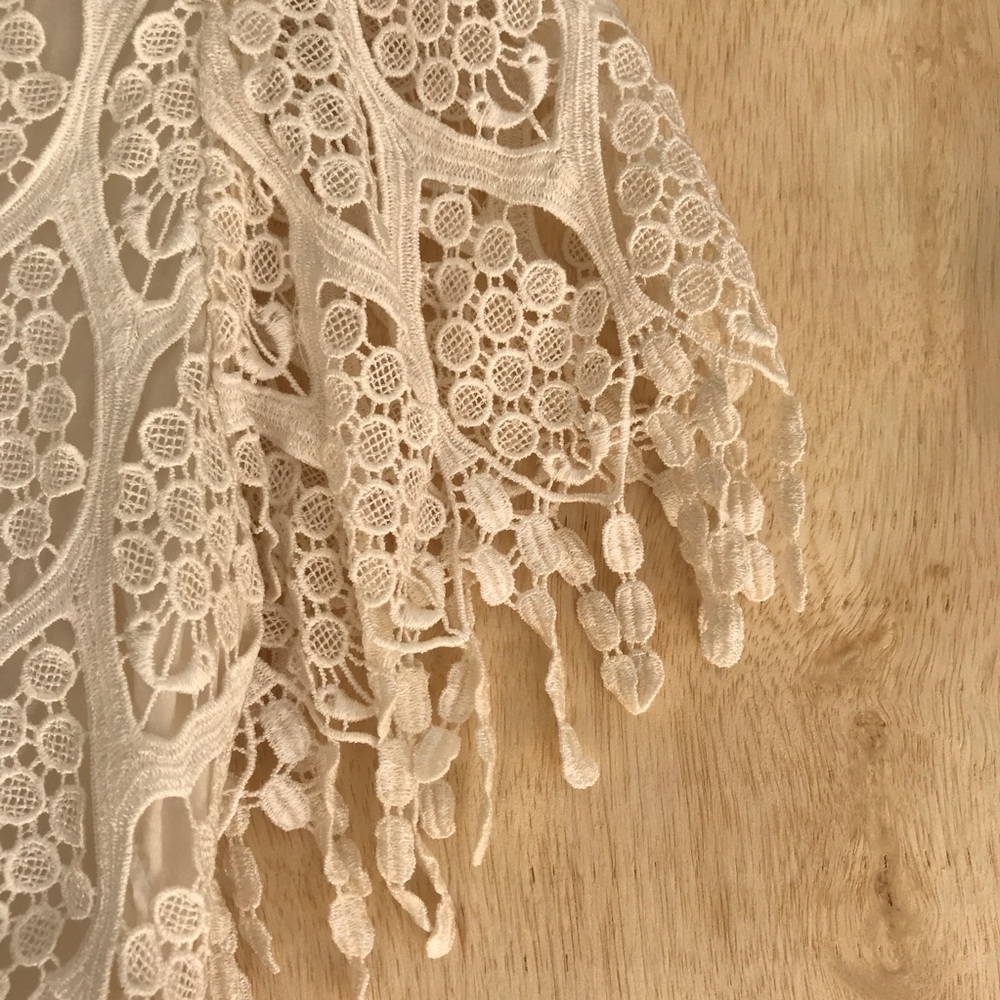 Stone Cold Fox White Lace Lapis Blouse - Picture 5 of 8